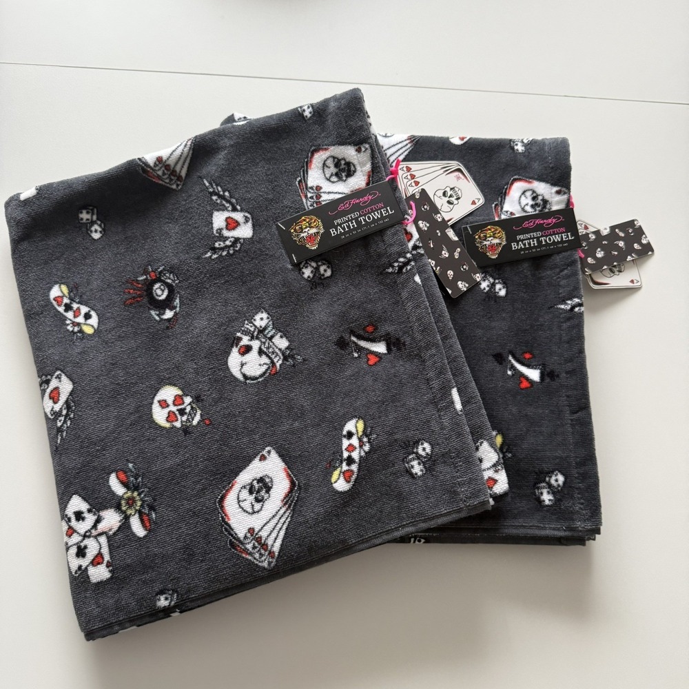 Ed Hardy Bath Towel Set Grey Aces Lucky 7 Skull 8 Ball Dice NWT